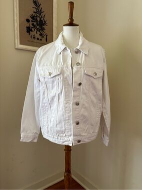 Forever 21 Classic White Women's Denim Jacket